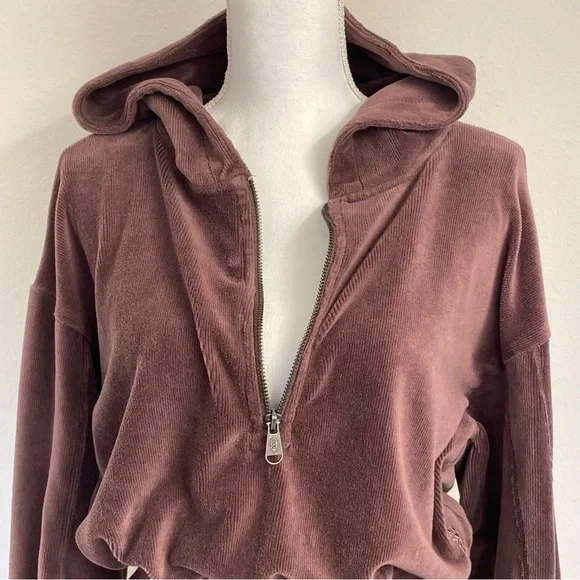 Free people movement hoodie womens Small brown cropped Y2K streetwear goth comfy - Picture 3 of 14